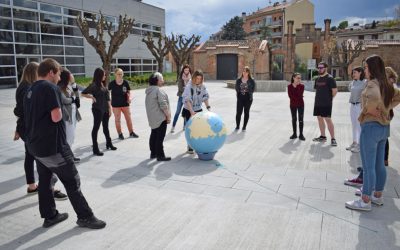 11 d’abril de 2019 – Futures mestres d’educació infantil van treballar com portar la ciència a les aules en el Congrés sobre ciència a les primeres edats d’UManresa