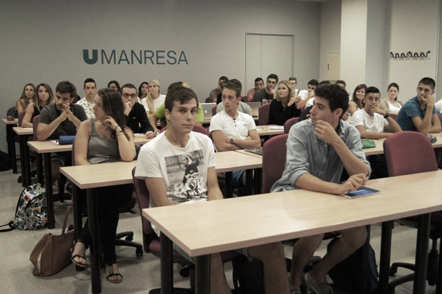 9 de setembre de 2014 – Una quarantena d’alumnes internacionals d’UManresa participaven al primer programa d’acollida i integració abans d’iniciar les classes